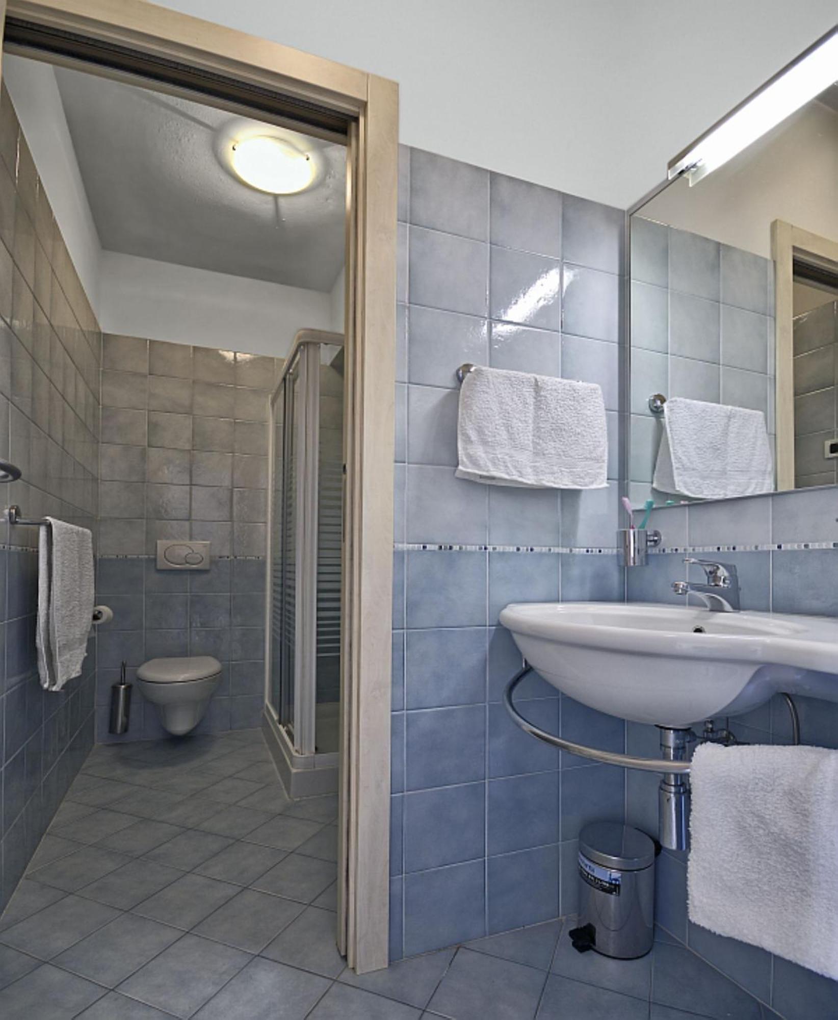 Modern And Finely Refurbished Appartamento *